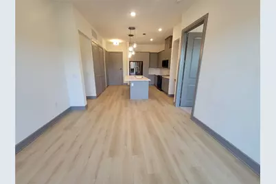 2700 Old Denton Road #1032, Carrollton, TX 75007 - Photo 6