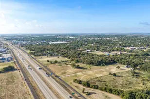1207 N Interstate Hwy 45, Ennis, TX 75119 - Photo 8