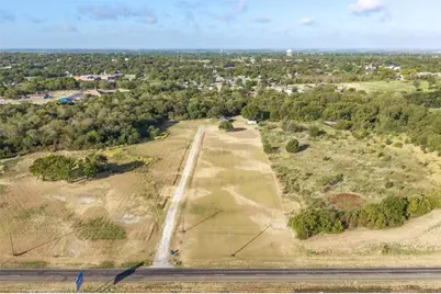 1207 N Interstate Highway 45, Ennis, TX 75119 - Photo 1