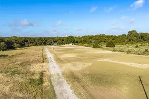 1207 N Interstate Hwy 45, Ennis, TX 75119 - Photo 8