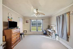 1207 N Interstate Hwy 45, Ennis, TX 75119 - Photo 24