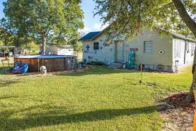 1207 N Interstate Highway 45, Ennis, TX 75119 - Photo 32