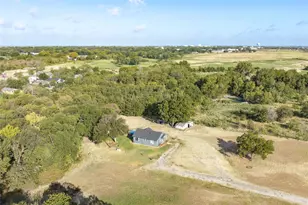 1207 N Interstate Hwy 45, Ennis, TX 75119 - Photo 6