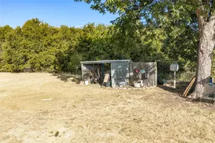 1207 N Interstate Hwy 45, Ennis, TX 75119 - Photo 32