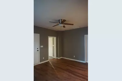 127 E Hull Street, Denison, TX 75021 - Photo 4