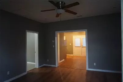 127 E Hull Street, Denison, TX 75021 - Photo 22
