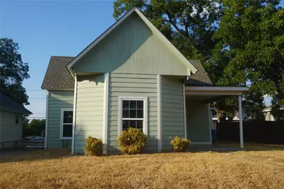 127 E Hull Street, Denison, TX 75021 - Photo 1