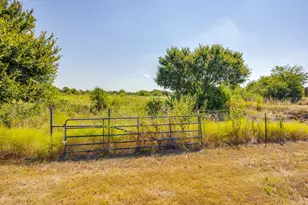 9210 County Rd 1229, Godley, TX 76044 - Photo 38