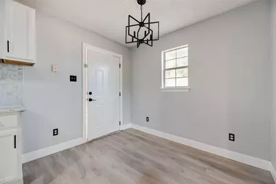 2503 Lyola Street, Dallas, TX 75241 - Photo 4