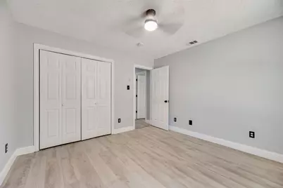 2503 Lyola Street, Dallas, TX 75241 - Photo 2