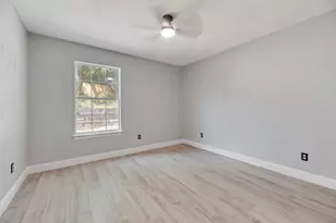 2503 Lyola St, Dallas, TX 75241 - Photo 12