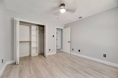 2503 Lyola Street, Dallas, TX 75241 - Photo 8