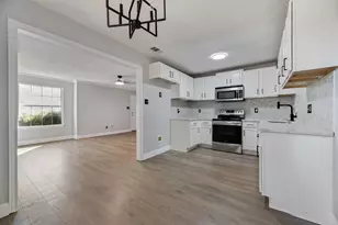 2503 Lyola St, Dallas, TX 75241 - Photo 10