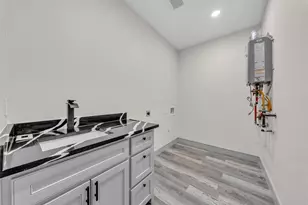 2740 Canton Dr, Fort Worth, TX 76112 - Photo 12