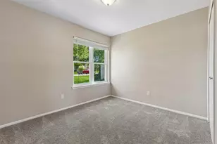 2023 Inverness Dr, Carrollton, TX 75007 - Photo 28