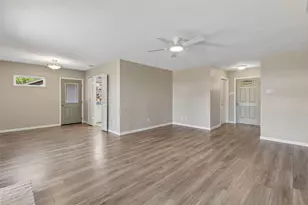 2023 Inverness Dr, Carrollton, TX 75007 - Photo 10