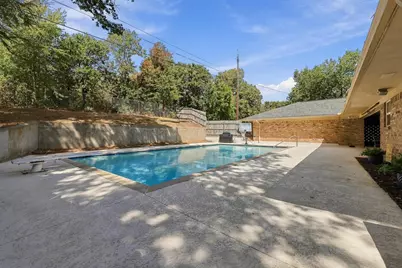 609 Ambassador Street, Denison, TX 75020 - Photo 34