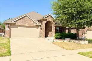 112 Rustic Oak Ln, McKinney, TX 75072 - Photo 2