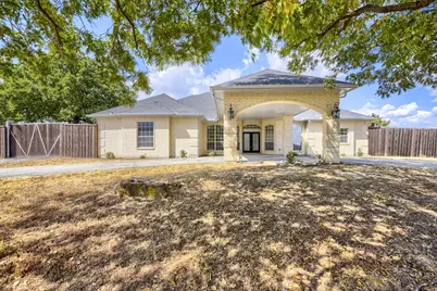 201 N Garza Road, Shady Shores, TX 76208 - Photo 2