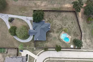 201 N Garza Rd, Shady Shores, TX 76208 - Photo 2