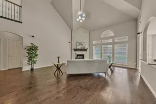 1201 Genesis Dr, Mansfield, TX 76063 - Photo 4