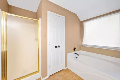 309 Shane Lane, Burleson, TX 76028 - Photo 14