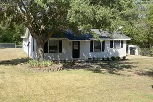 1411 Aars St, Longview, TX 75601 - Photo 4