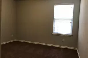 769 River Hill Ln, Fort Worth, TX 76114 - Photo 10
