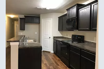 769 River Hill Lane, Fort Worth, TX 76114 - Photo 6