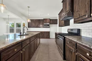 10821 Patton Dr, McKinney, TX 75072 - Photo 6
