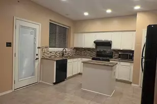 1208 Canoe Ln, Plano, TX 75023 - Photo 6