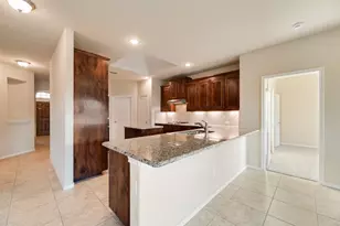 18 Auburn Dr, Edgecliff Village, TX 76134 - Photo 26