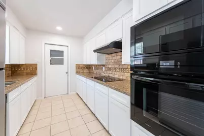 4322 Ashville Drive, Garland, TX 75041 - Photo 10