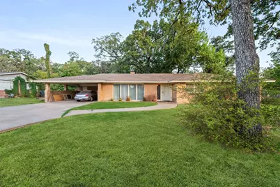 1412 Oaklawn Drive, Corsicana, TX 75110 - Photo 1