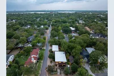 8903 San Leandro Drive, Dallas, TX 75218 - Photo 32