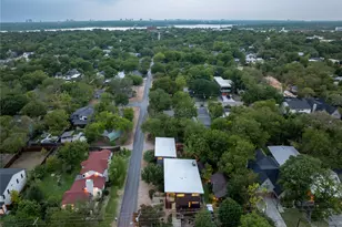 8903 San Leandro Dr, Dallas, TX 75218 - Photo 32