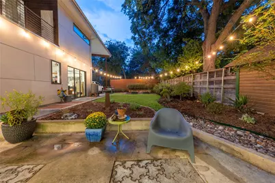 8903 San Leandro Drive, Dallas, TX 75218 - Photo 24