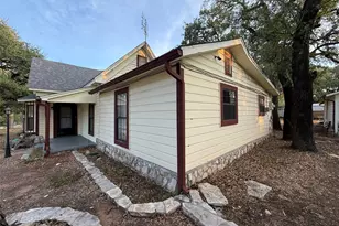 307 Mission St, Glen Rose, TX 76043 - Photo 6