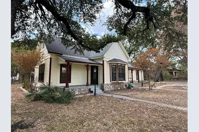 307 Mission Street, Glen Rose, TX 76043 - Photo 4