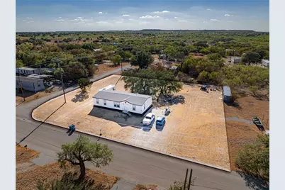 915 S Miller Street, Breckenridge, TX 76424 - Photo 26