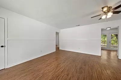 3812 Acree Street, Beverly Hills, TX 76711 - Photo 2