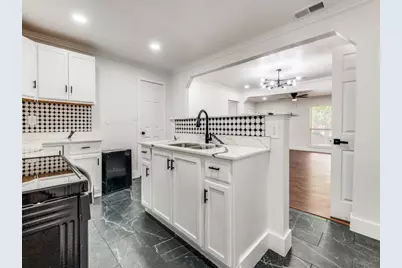 1528 Priscilla Lane, Irving, TX 75061 - Photo 10