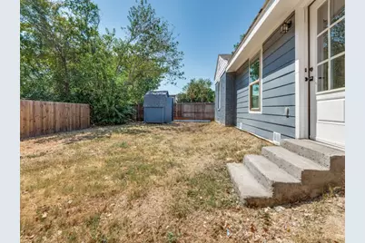 1528 Priscilla Lane, Irving, TX 75061 - Photo 28
