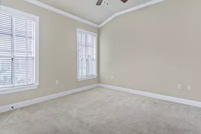 5801 Hillcrest Avenue #09, University Park, TX 75205 - Photo 10