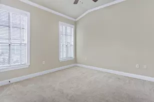 5801 Hillcrest Ave, University Park, TX 75205 - Photo 10