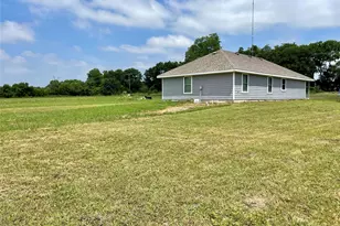 1581 Co Rd 1079, Greenville, TX 75401 - Photo 4