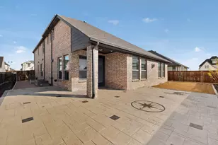 769 Meandering Ln, Frisco, TX 75033 - Photo 28