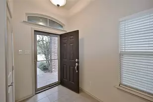 5921 Comanche Peak Dr, Fort Worth, TX 76179 - Photo 4