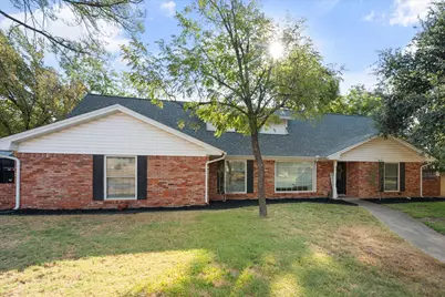 1601 Wagon Wheel Trail, Pantego, TX 76013 - Photo 2