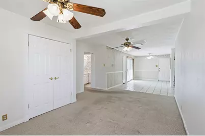 1702 Bristol Court S, Irving, TX 75062 - Photo 12